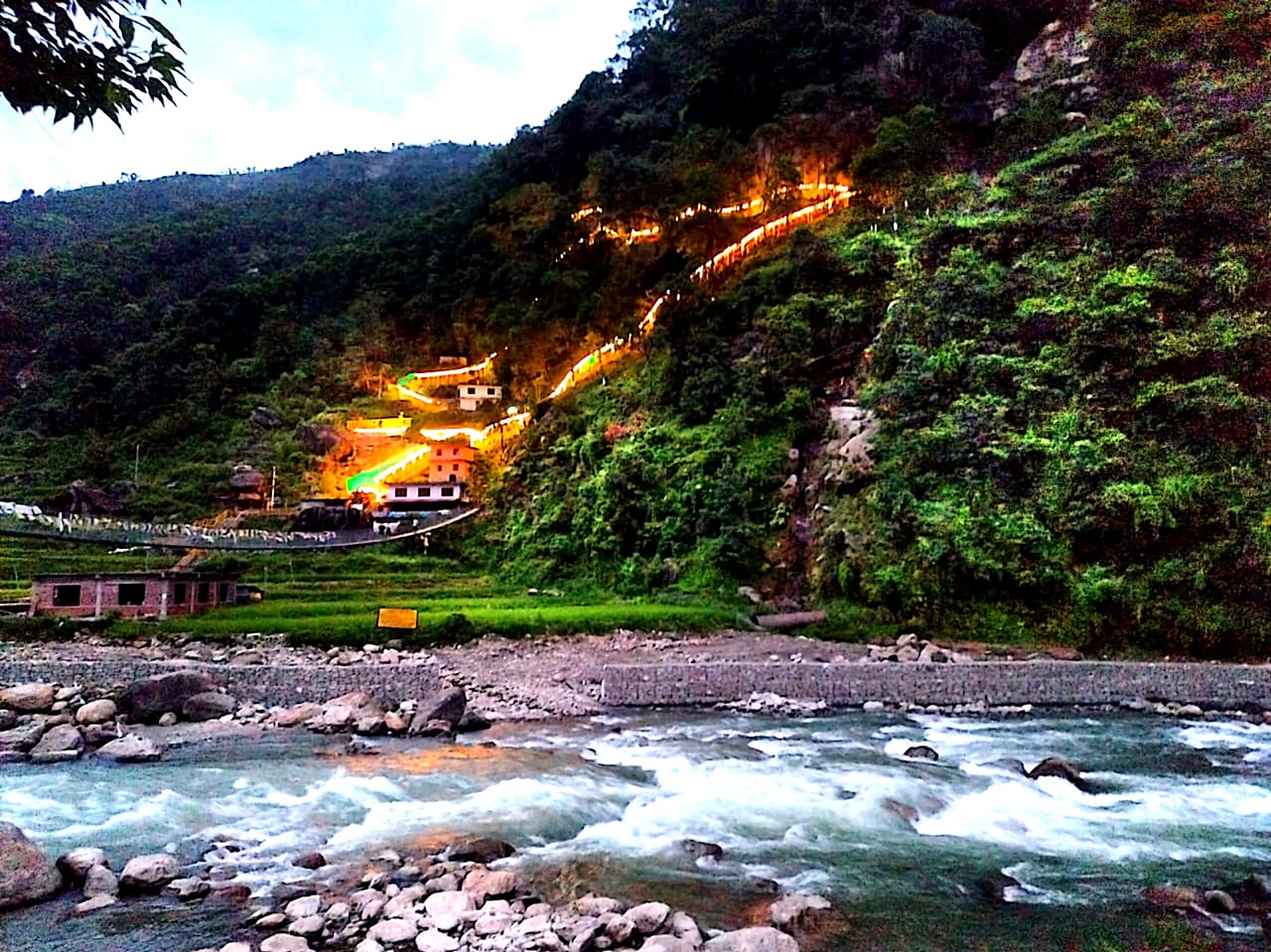 WhatsApp Image 2025-11-11 at 14.10.25_a4ded018